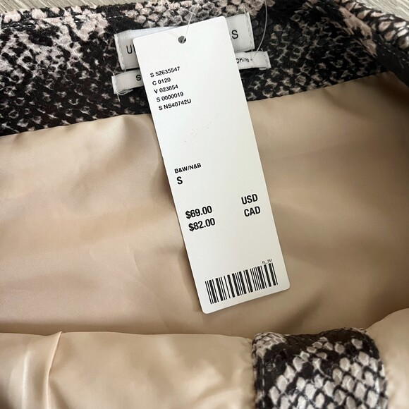 NWT Urban Outfitters Snake Skin Print Mini Skirt With Buttoned Front Small - Picture 6 of 6